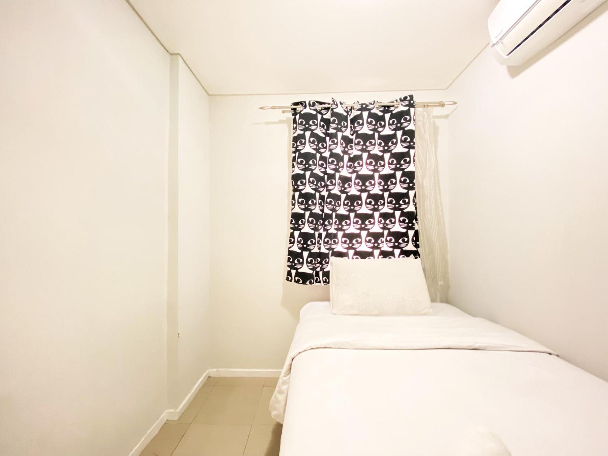 Comfy And Modern 2br At Parahyangan By Travelio Apartemen *